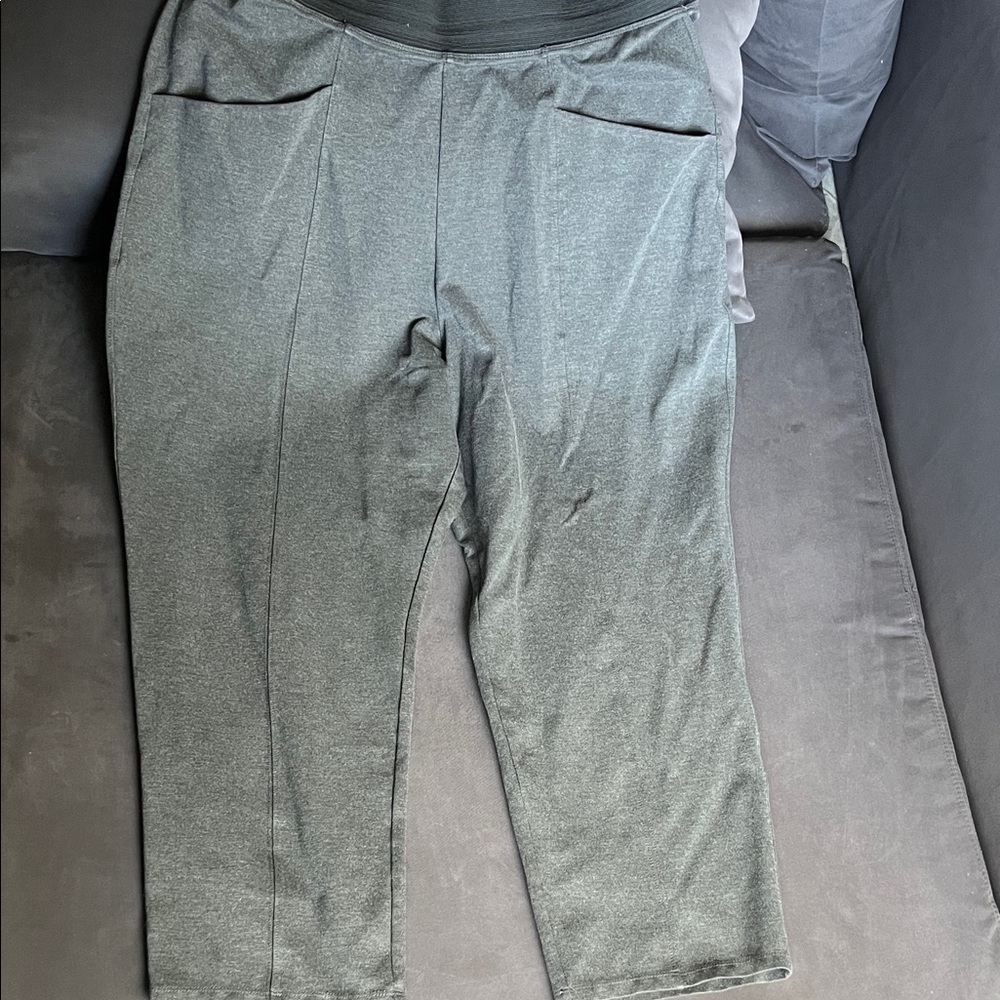 Old Navy Extra High-Rise Stevie Straight Pants - Gray